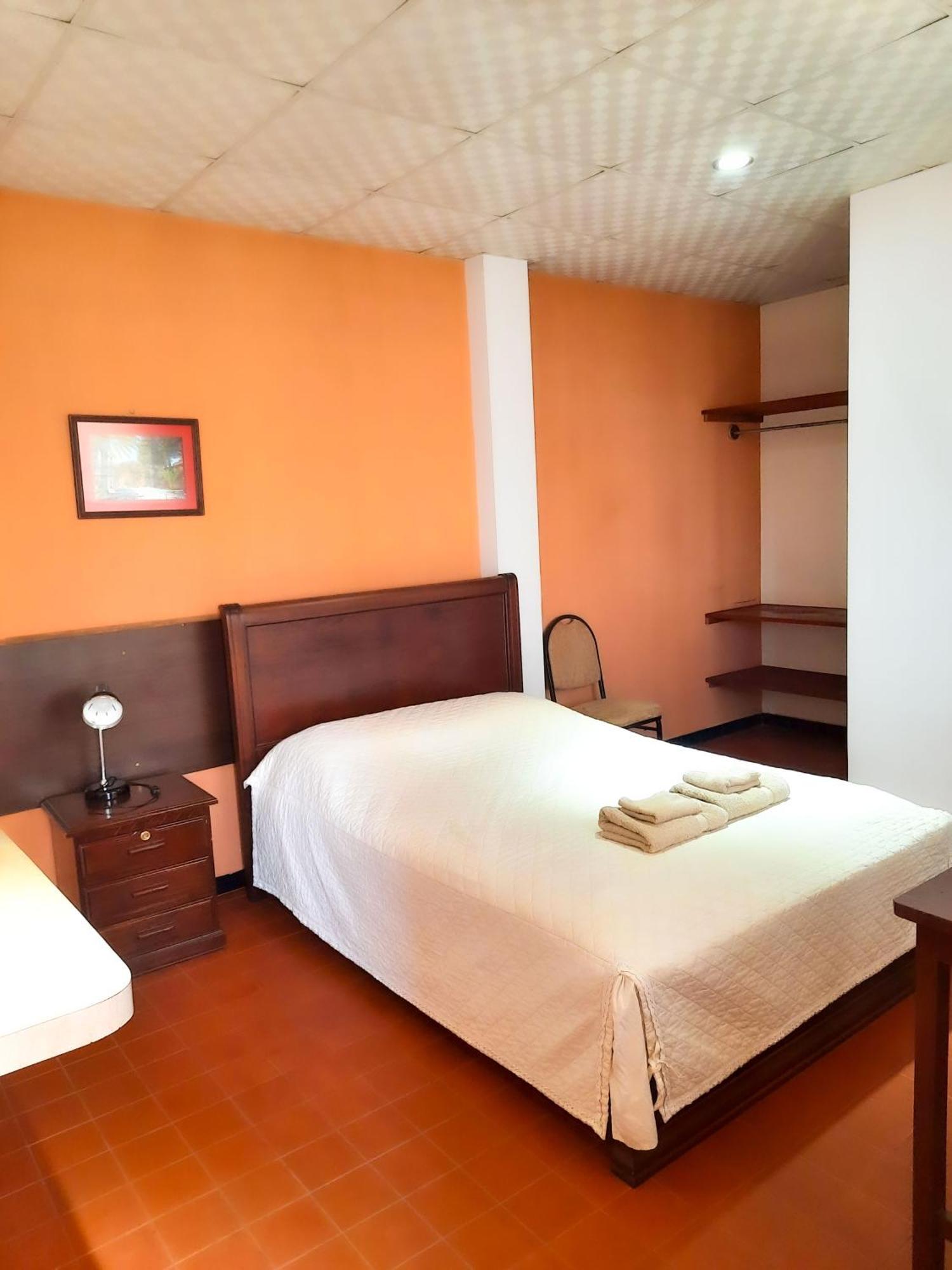 Cittadella Hostal Sucre Exteriör bild