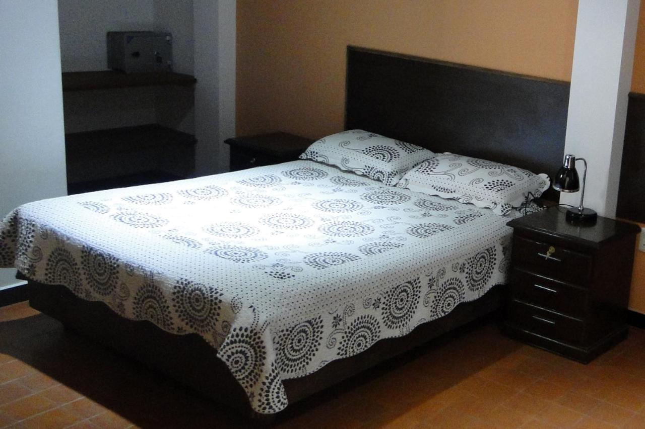 Cittadella Hostal Sucre Exteriör bild