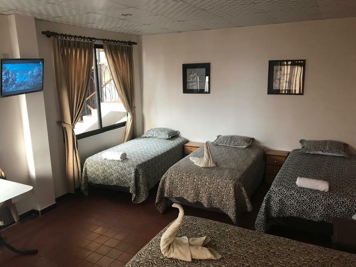 Cittadella Hostal Sucre Exteriör bild